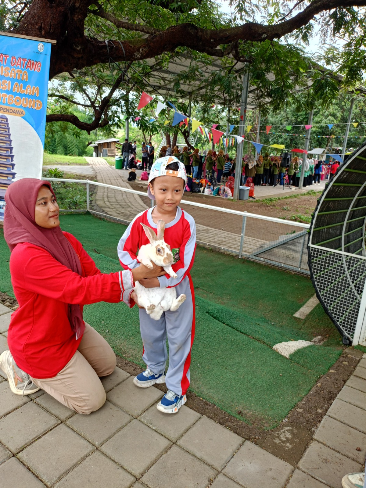 Outdoor Learning RA Darul Muttaqin Sadang di Lembah Pandawa